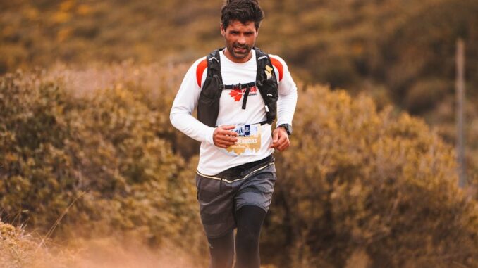 Rando 2.0 : bâton dynamique, rando‑challenge et méthode performance — ma feuille de route